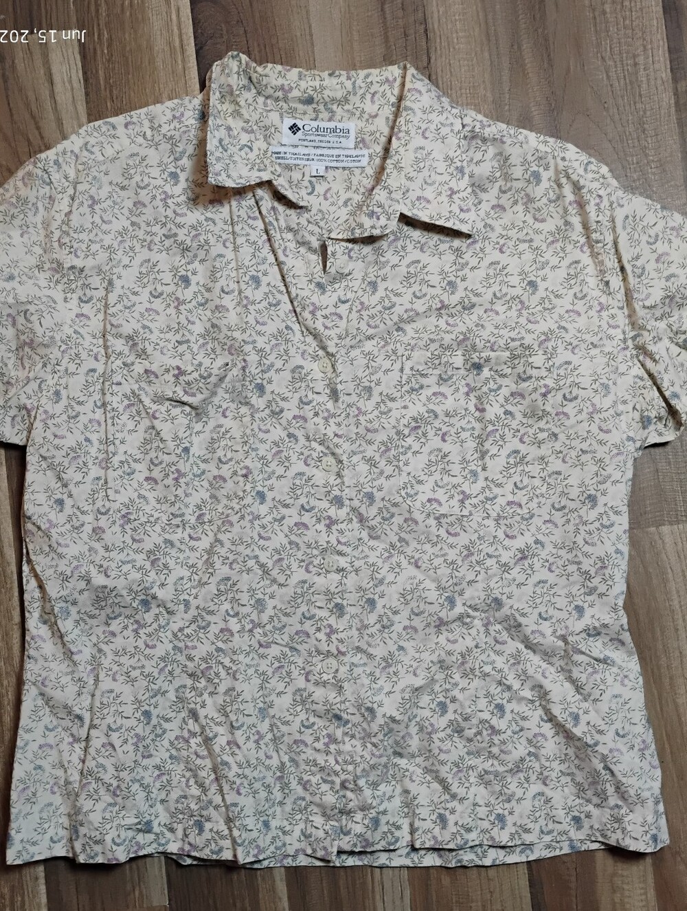Vintage Columbia Light Floral Button-Up Shirt Cream with Lavender & Green Print